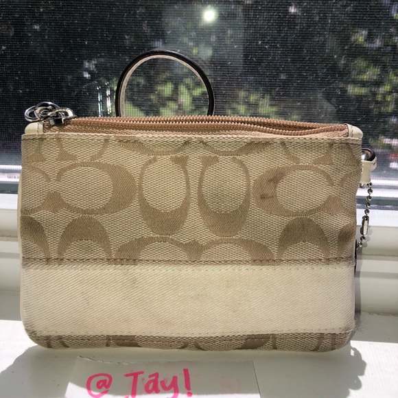 Authentic Coach Wristlet - Picture 4 of 4